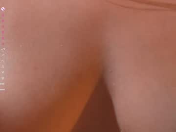 girl cam all day lucie_beltran image #9419406