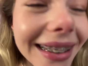 girl cam all day elli_harmon image #6865097