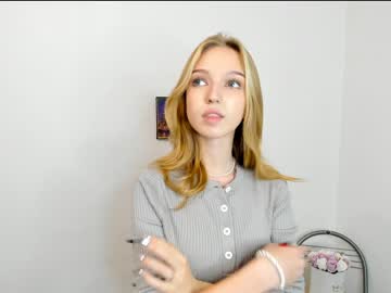 girl cam all day nobarbie image #5055540