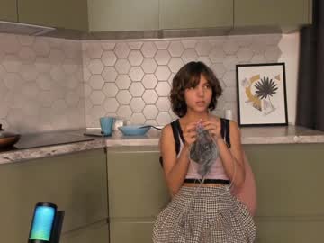 girl cam all day lenaelisabeth image #5956298