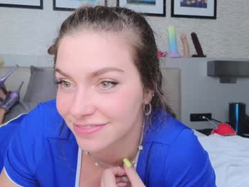 girl cam all day chroniclove image #7694067