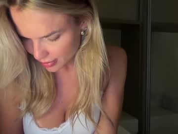 girl cam all day iiivy_ image #9141347