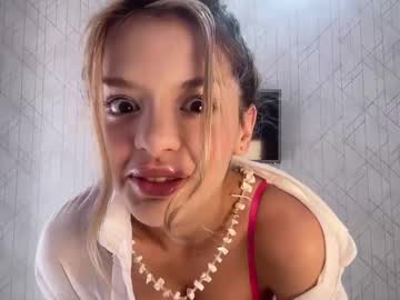 girl cam all day lesi_moonie image #7266301