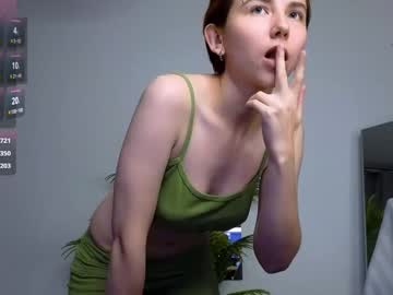 girl cam all day velvetvalkyries image #8111006