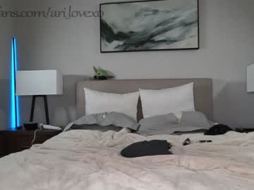 couple cam all day ari_lovexo image #4927588