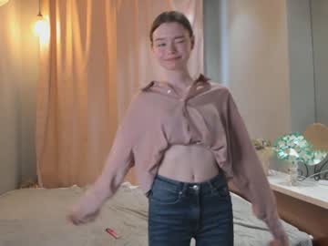 girl cam all day elenecouch image #7467023