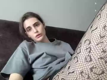 girl cam all day wonderland_stia image #9662148