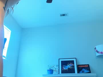 girl cam all day khloeexoxo image #9138927