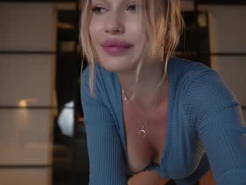 girl cam all day kira_censori image #7694764