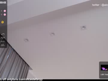girl cam all day smileyouarehere image #4346833