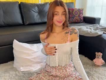 girl cam all day cuteelsa_ image #6856493