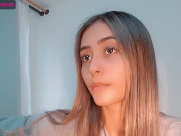 girl cam all day gummy_bear7 image #1272659