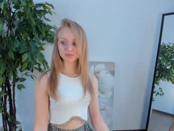 girl cam all day merciaembry image #6232172