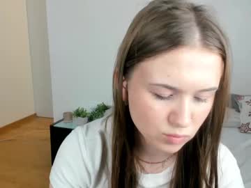 girl cam all day bananini_anallove image #9699691