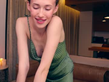 girl cam all day lolly_bella_ image #3870642
