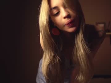girl cam all day cuteelsa_ image #5757563