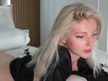 girl cam all day yournaughtymiss image #7031269