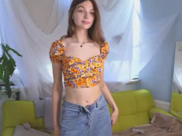 girl cam all day eadlindanforth image #7341718