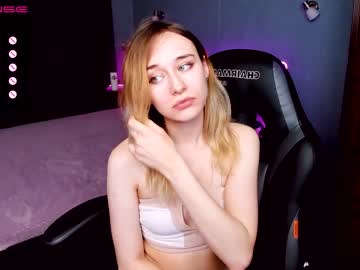 girl cam all day crazy__squirt image #3685004