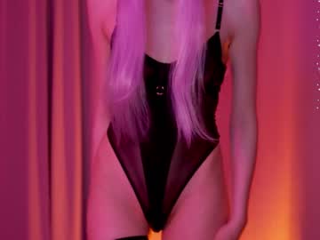 girl cam all day holliwould_ image #6547000