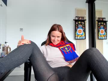 girl cam all day eatmypie69 image #2713548