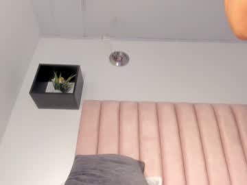 girl cam all day manuela_zapata image #9436375