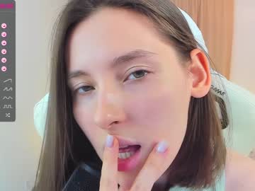 girl cam all day beckymartens image #2583532