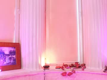 girl cam all day luna_drips image #1873935
