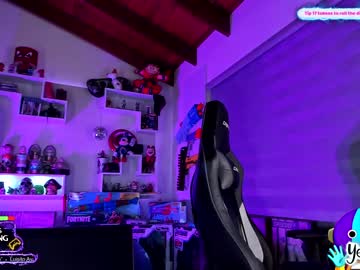 girl cam all day yesikasaenz image #3974374