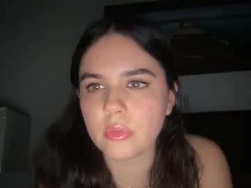 girl cam all day gia_is_horny image #6023196