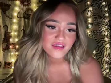 girl cam all day ari_02 image #5031905