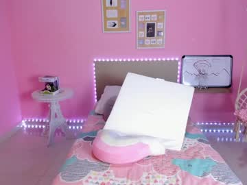 girl cam all day little_effy18 image #2373424