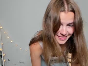 girl cam all day eli_sun image #2608398