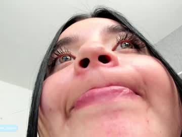girl cam all day pavlovacoluccii_ image #1481001