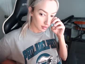 girl cam all day miss_bee image #2940600