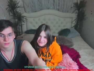 couple cam all day karolina_coy image #1595883
