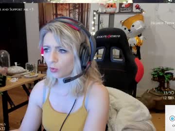 girl cam all day kimilee22 image #152936