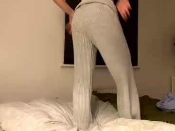 girl cam all day pegausis image #8483150