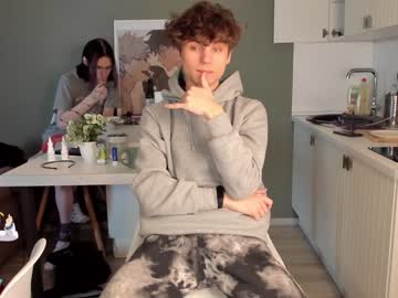man cam all day teelimata image #4088147