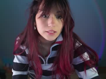 girl cam all day greeny_mat image #8322596