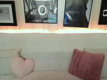 girl cam all day zara_larison image #2566093