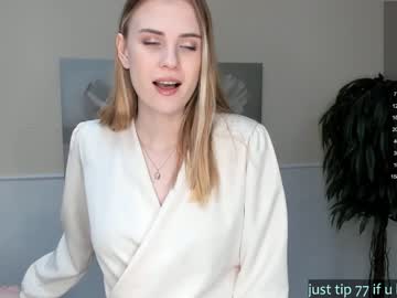 girl cam all day fannycullimore image #6600574