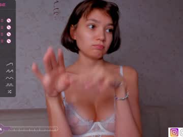 girl cam all day bzzzme image #5437827