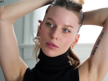 girl cam all day ellaa91 image #3783329