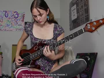 girl cam all day petitebrat image #7800174