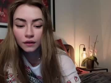 girl cam all day strawberryjamx image #6063109