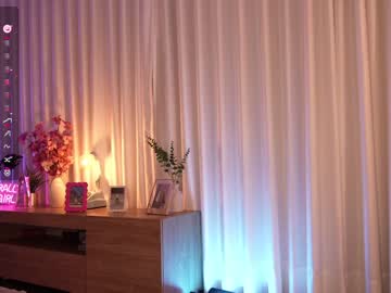 girl cam all day lau__1 image #9651409