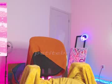 girl cam all day petitebrat image #4364497