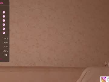 girl cam all day bzzzme image #5099815
