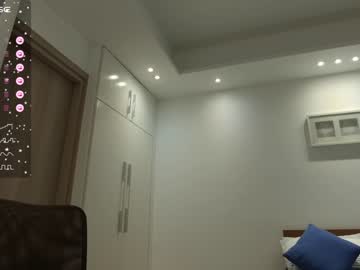 girl cam all day kriss0leoo image #6780181